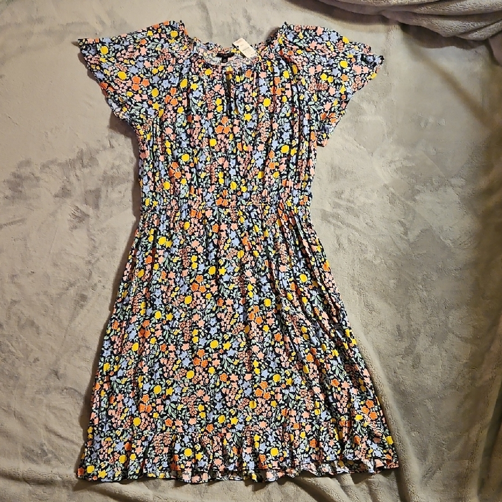 Talbots Navy and Yellow Floral Top 10 Petite